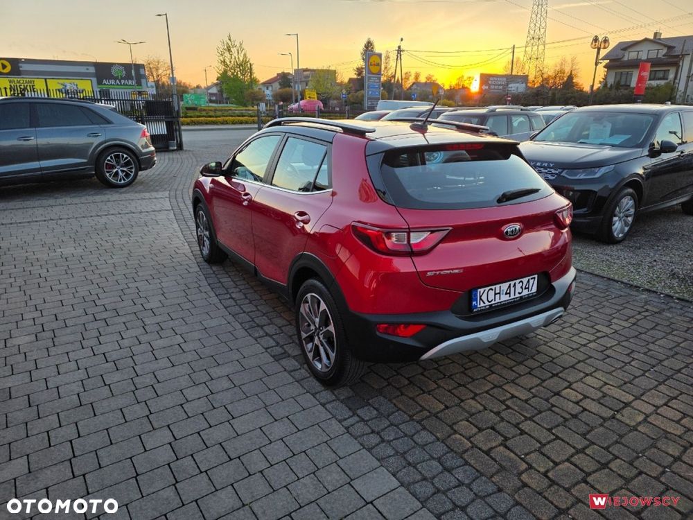 Kia Stonic - 8