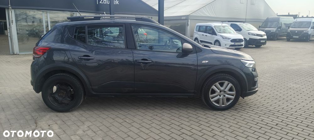 Dacia Sandero - 4