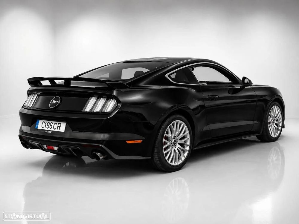 Ford Mustang 2.3 Eco Boost - 4