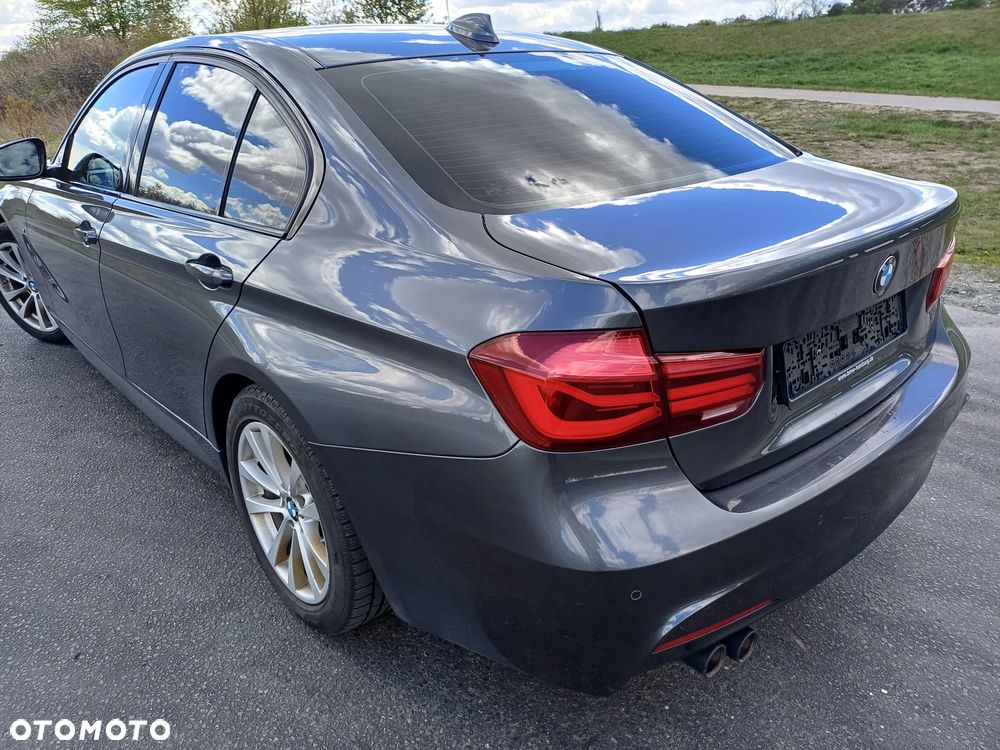 BMW Seria 3 320d M Sport - 19
