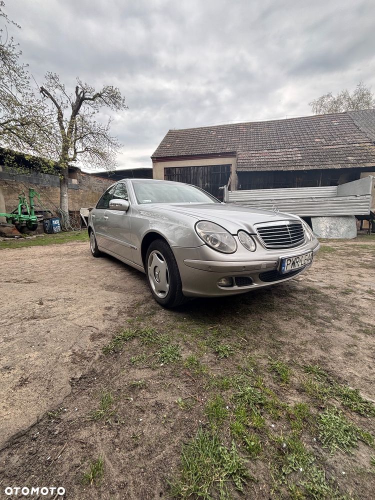 Mercedes-Benz Klasa E 200 CDI Classic DPF - 3