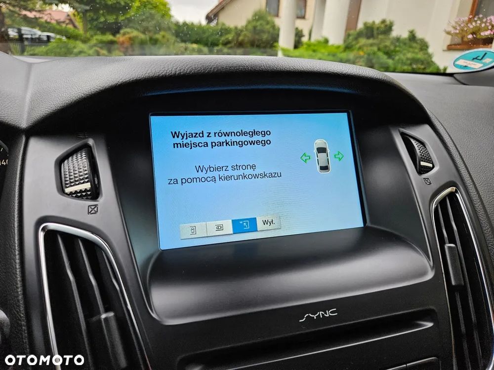 Ford Focus Turnier 1.5 EcoBoost Start-Stopp-System ST-Line - 25