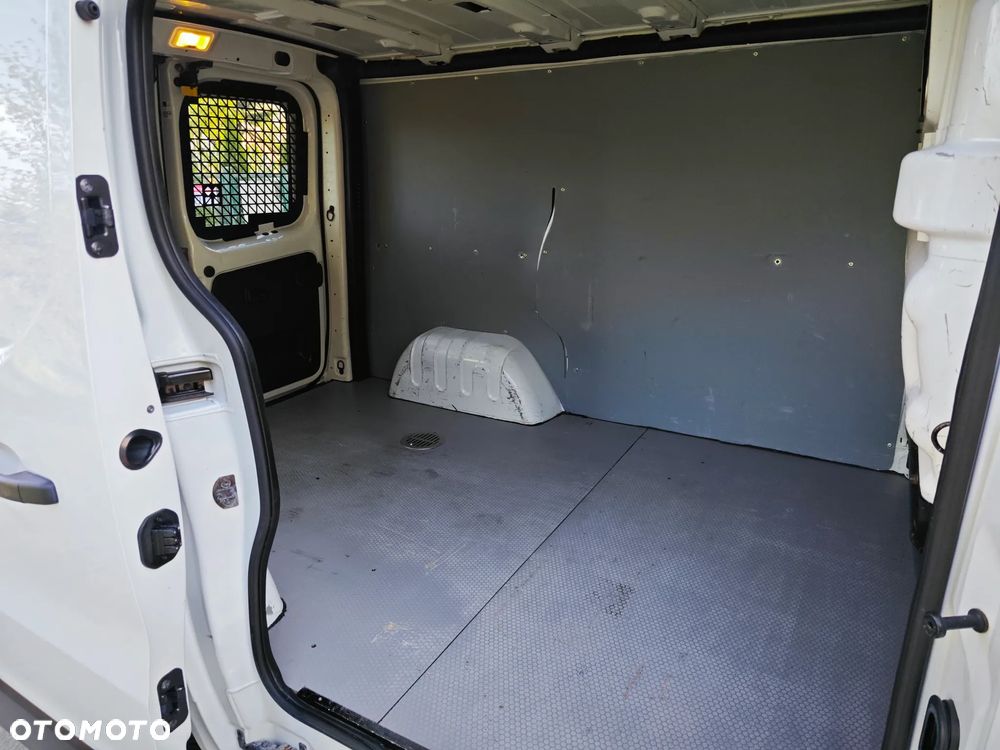 Renault TRAFIC 2018r, 1.6 95KM, L1H1 Duży Serwis, nowy rozrząd, nawigacja, super stan ,doinwestowany, Klima - 11