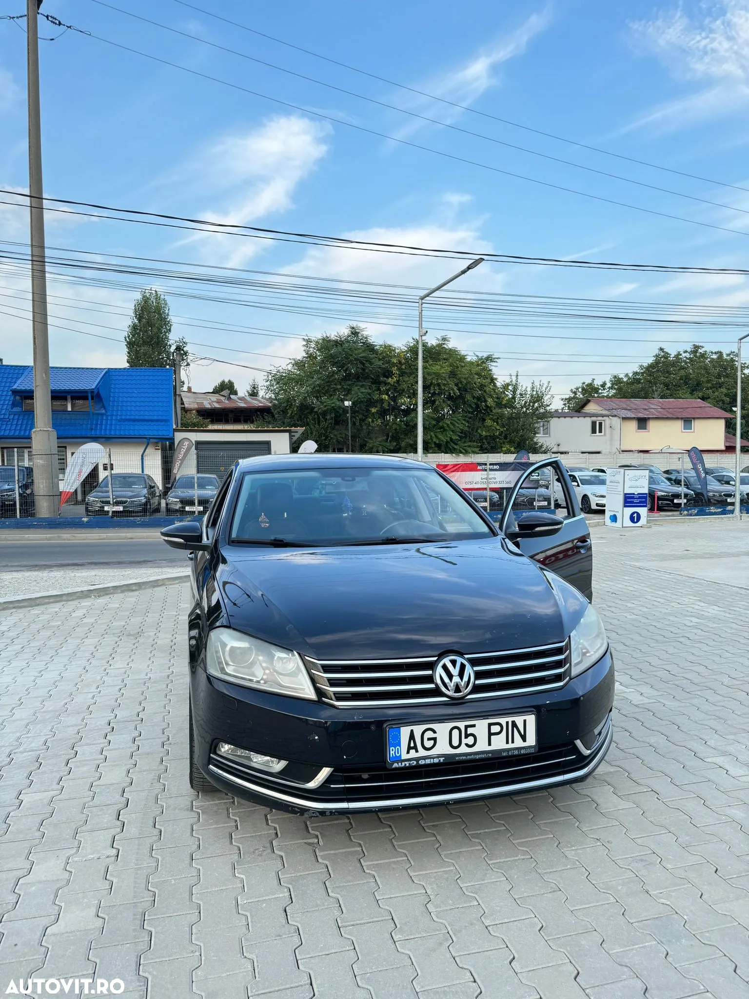 Volkswagen Passat Variant 2.0 TDI Blue TDI Highline - 2