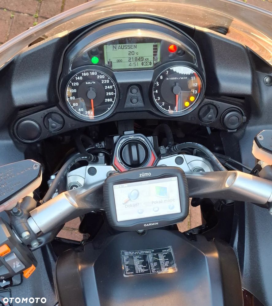 Kawasaki GTR - 19