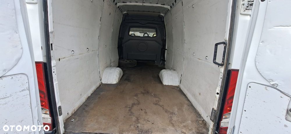Iveco DAILY - 18