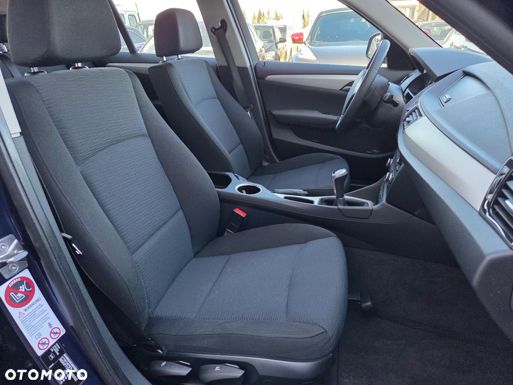 BMW X1 xDrive18d xLine - 16