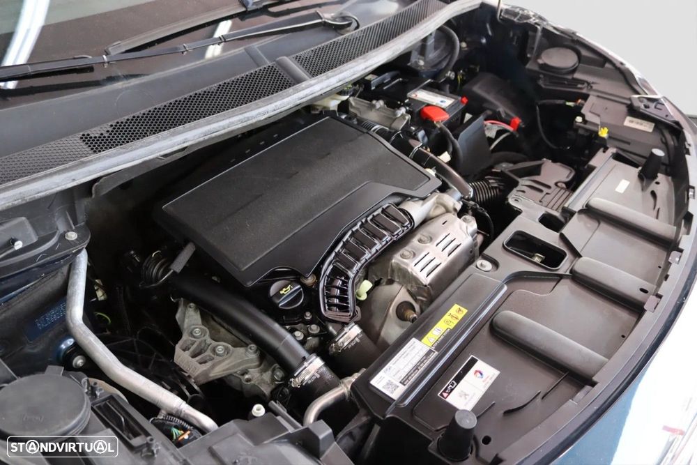 Peugeot 5008 1.2 PureTech Allure - 16