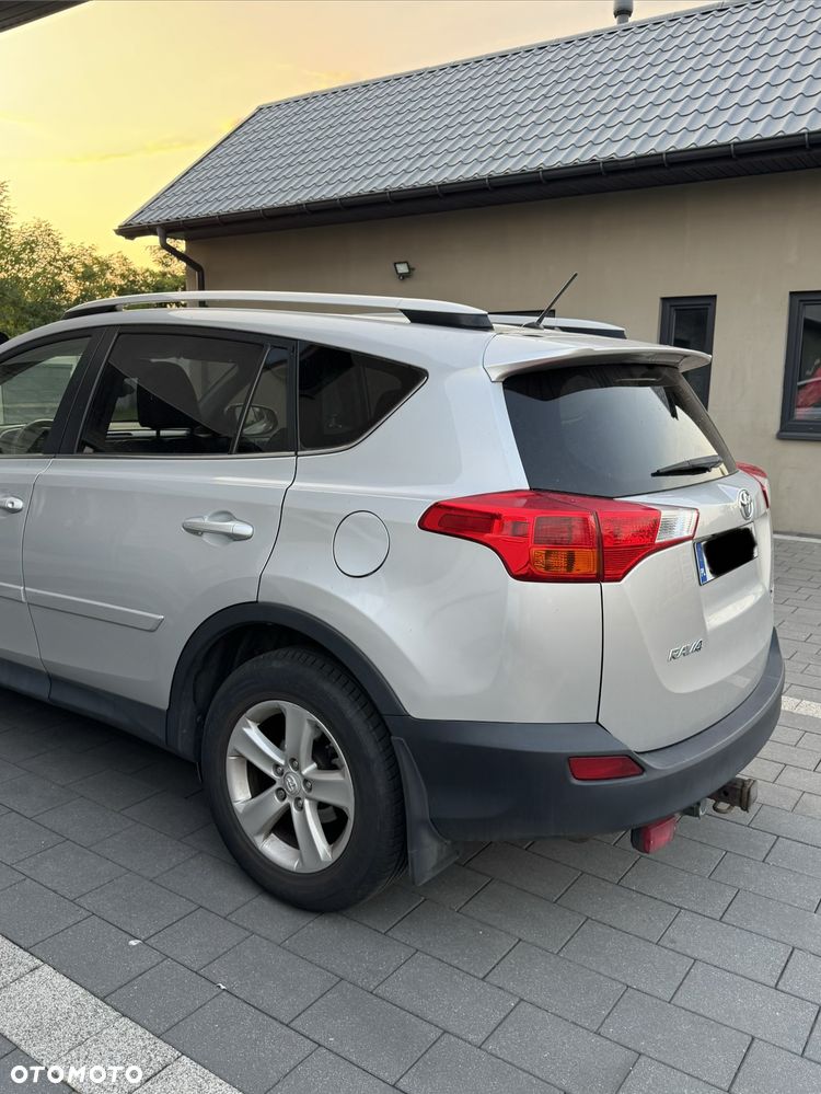 Toyota RAV4 - 7