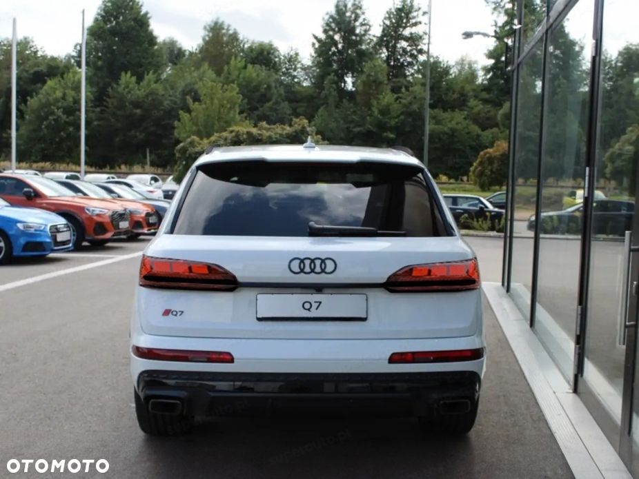 Audi Q7 - 5