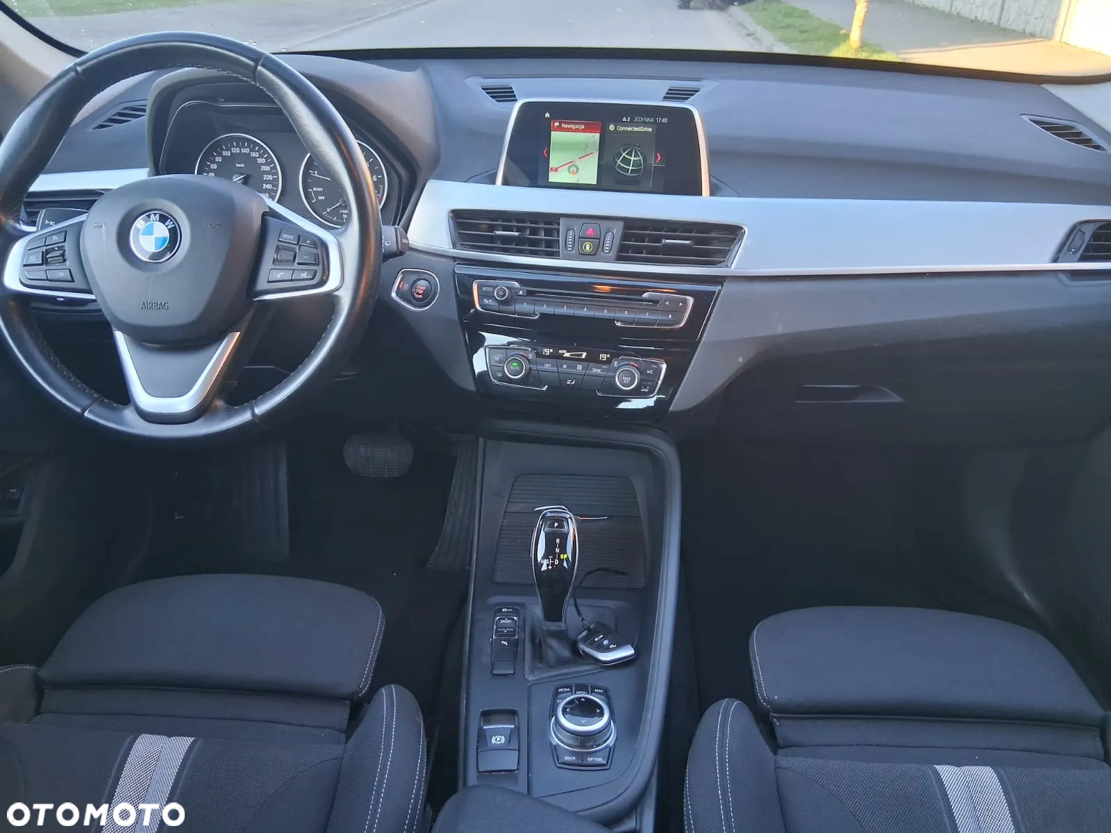 BMW X1 - 11