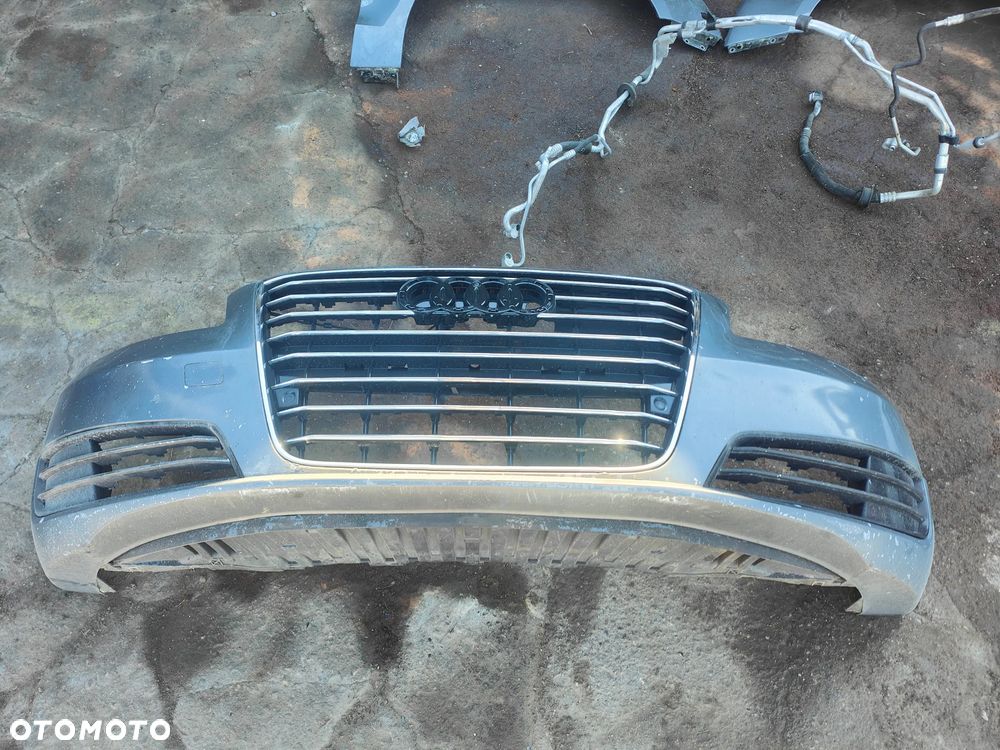 AUDI A8 D4 14r ZDERZAK PRZÓD PRZEDNI GRILL LX7R - 1