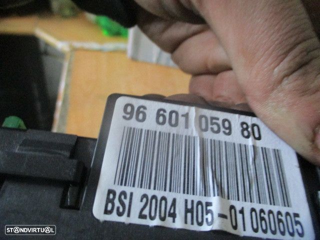 Caixa Fusiveis 9660105980 PEUGEOT 307 2004 1.6Hd 0P ORIGINAL PEUGEOT 307 2005 1.6 HDI 90CV 5P CINZA - 3