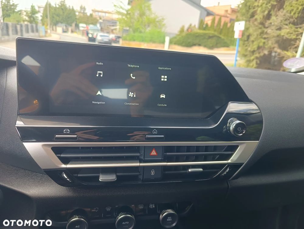 Citroën C4 PureTech 130 Stop&Start SHINE - 19