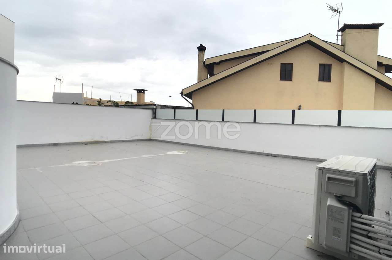 APARTAMENTO T3 DUPLEX PÓVOA DE VARZIM - Grande imagem: 3/22