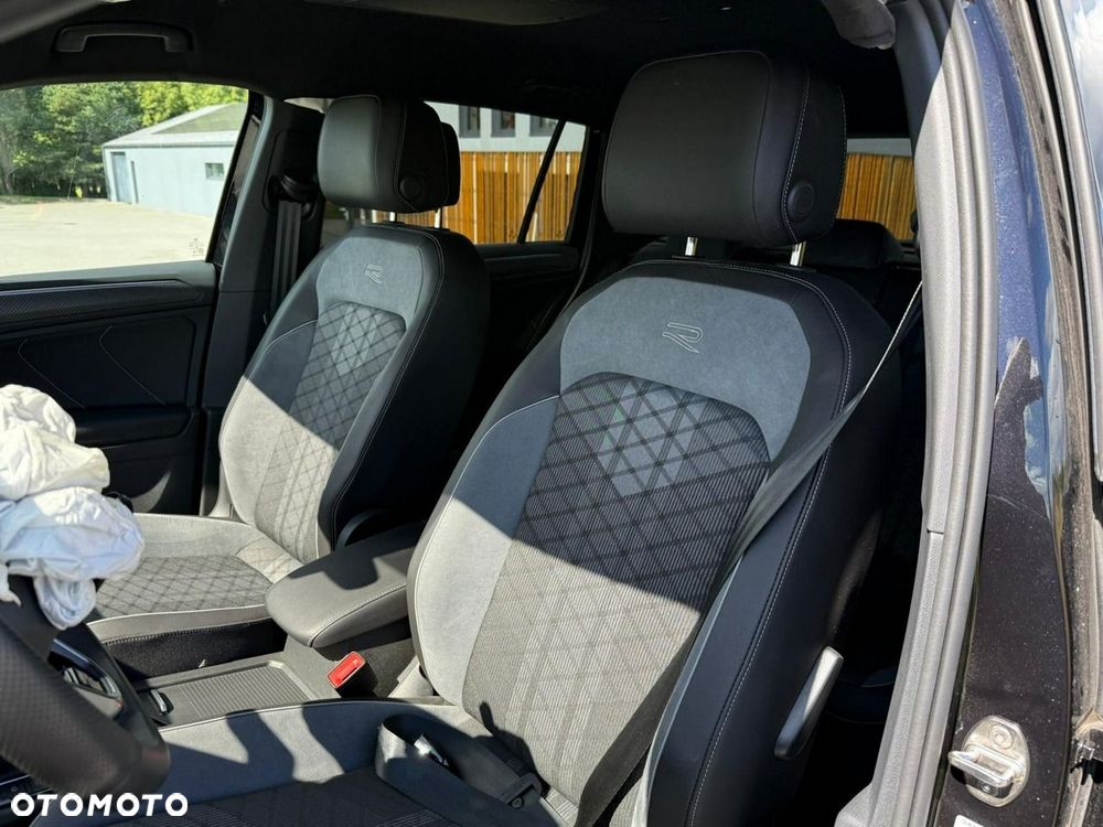 Volkswagen Tiguan 1.5 TSI OPF DSG R-Line - 29