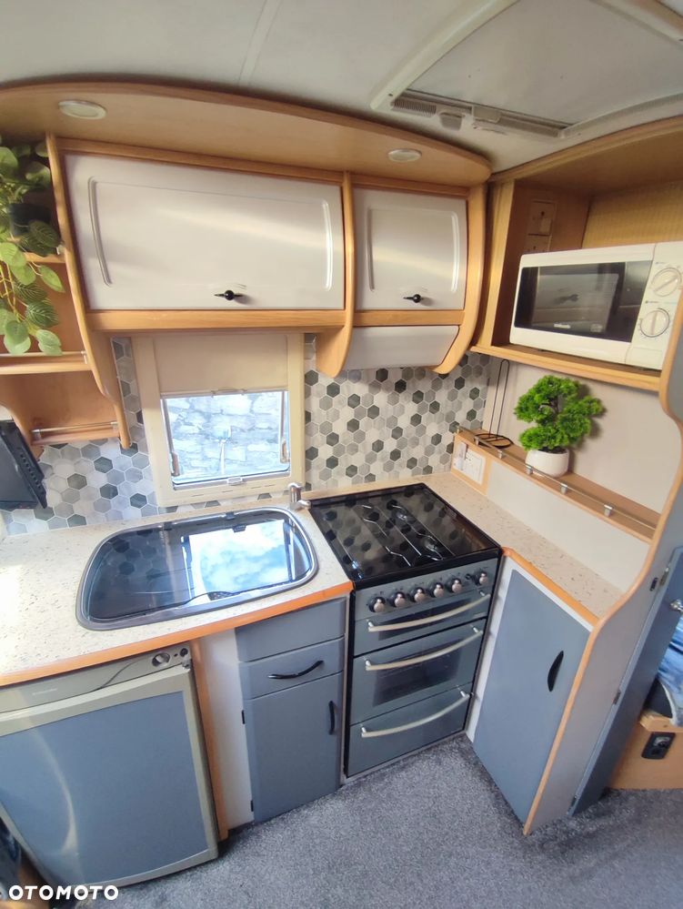 Coachman Pastiche 530/4 - 38