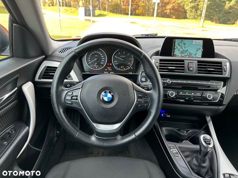 BMW Seria 1 116d EfficientDynamics - 17