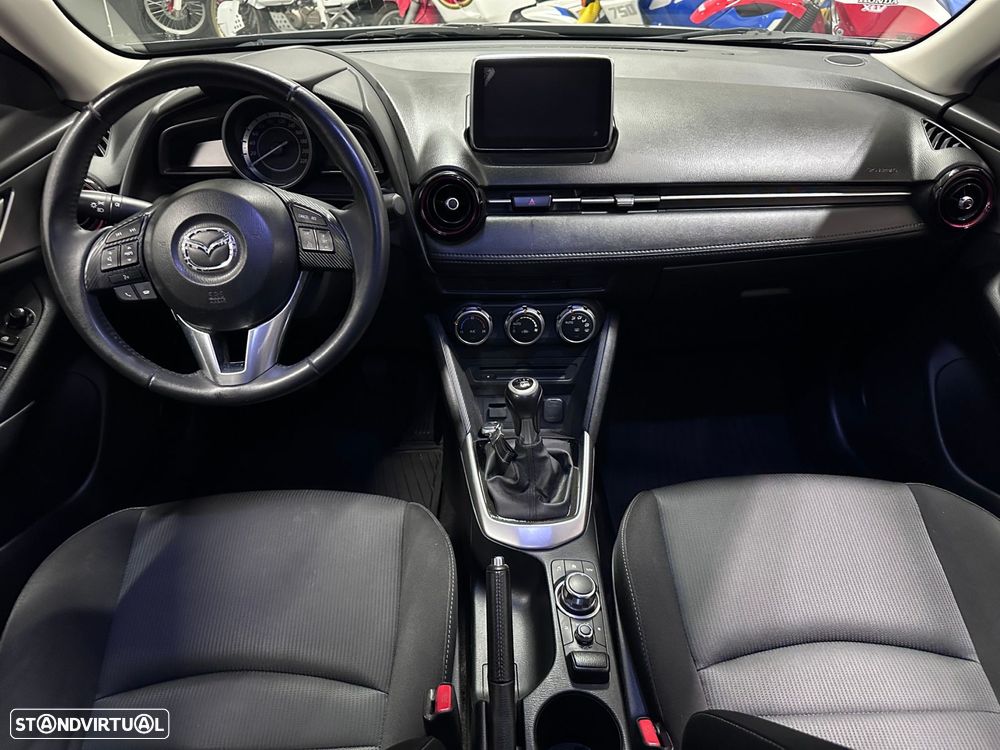 Mazda CX-3 1.5 Sky.Evolve HS - 24