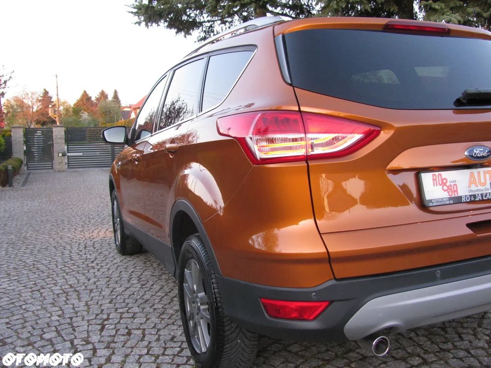 Ford Kuga 2.0 TDCi 2x4 Titanium - 31