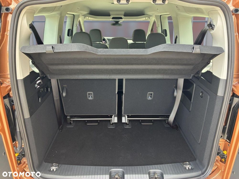 Volkswagen Caddy Maxi/AUTOMAT/7 osob., benzyna 1.5 TSI 116 KM r. o. 2970 mm - 21