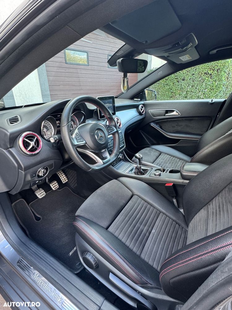 Mercedes-Benz CLA 180 SB - 16