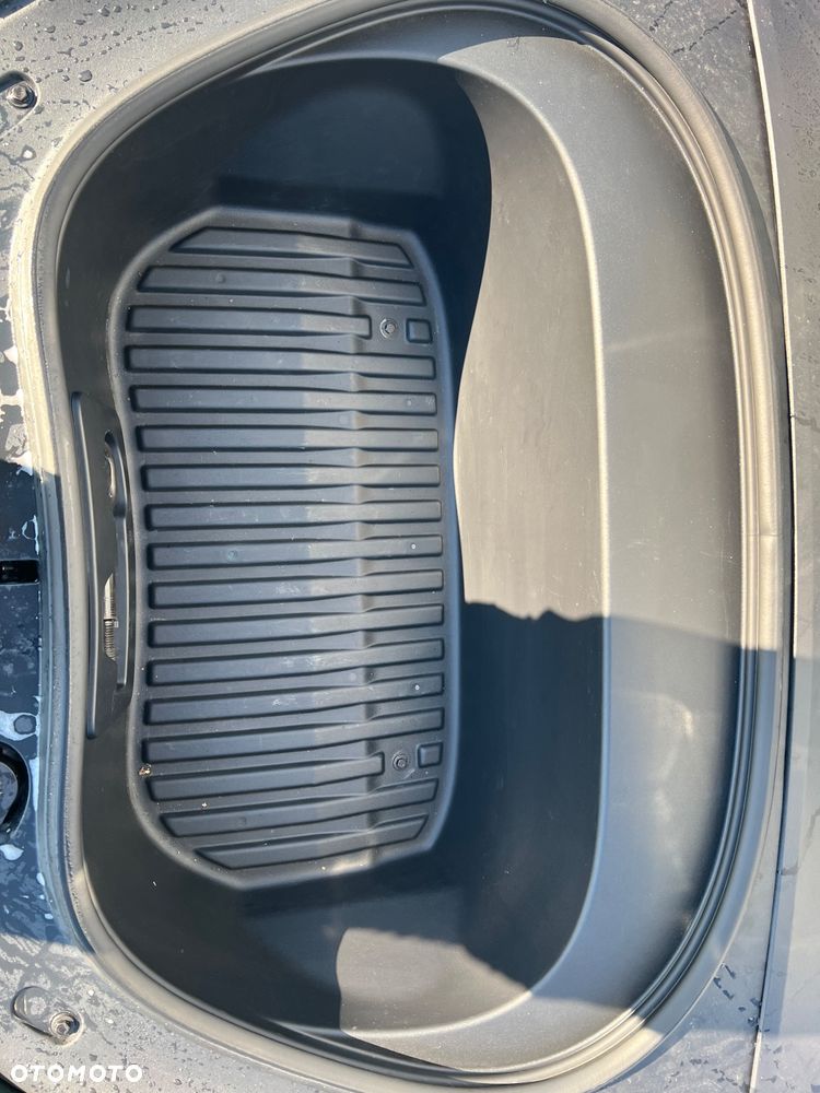 Tesla Model 3 Long Range RWD - 18