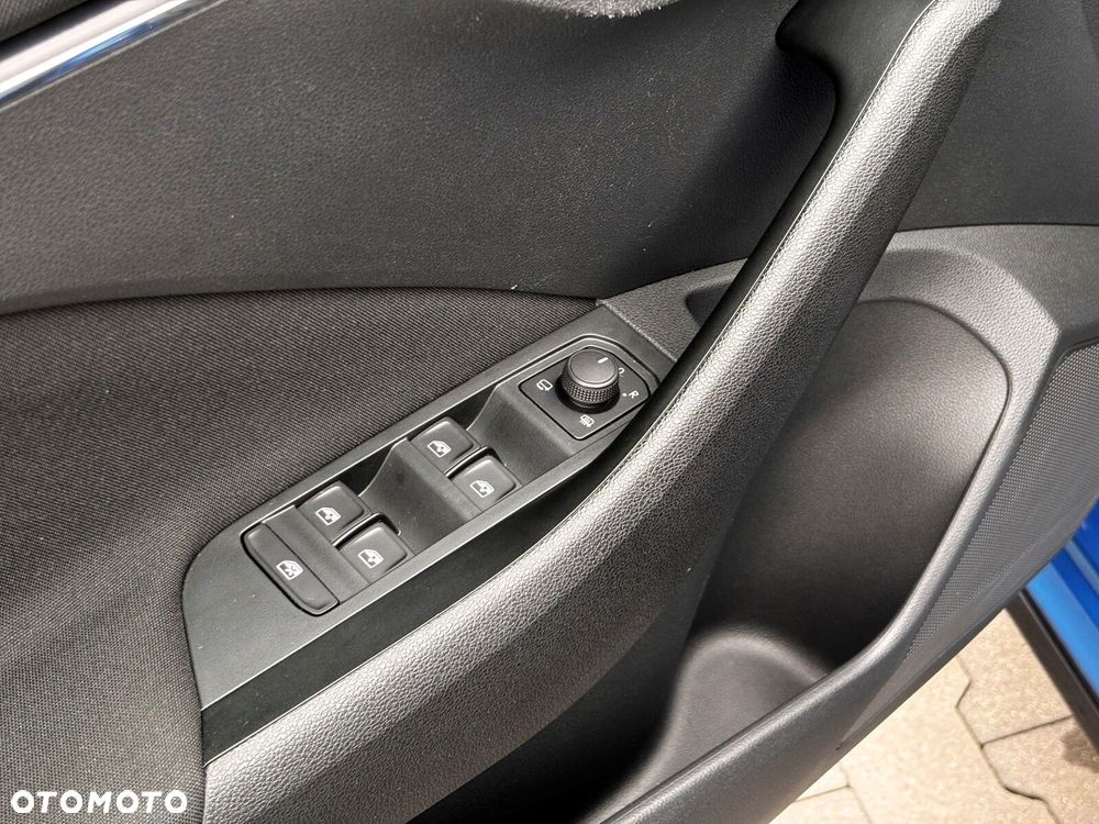 Skoda Kamiq 1.0 TSI Monte Carlo DSG - 13