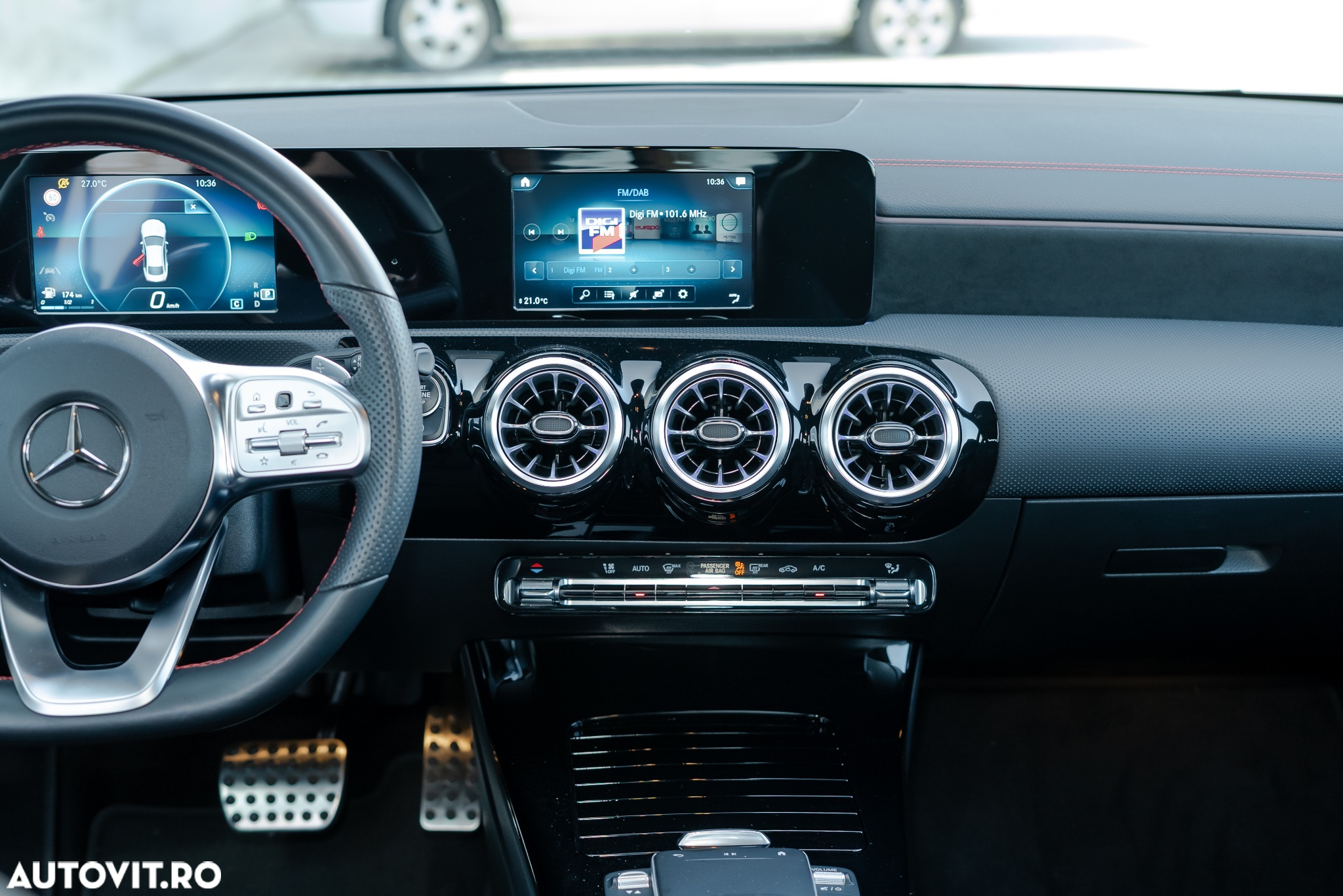 Mercedes-Benz CLA 180 7G-DCT AMG Line - 18