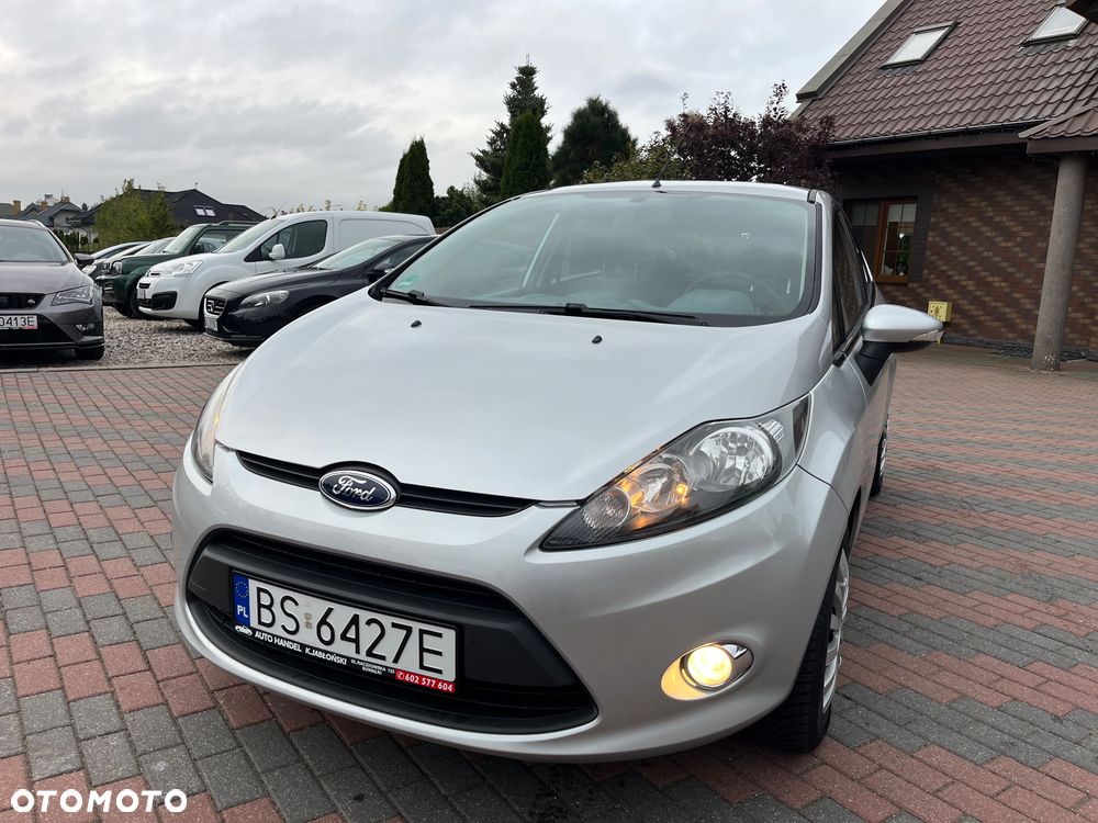 Ford Fiesta 1.25 Celebration - 9