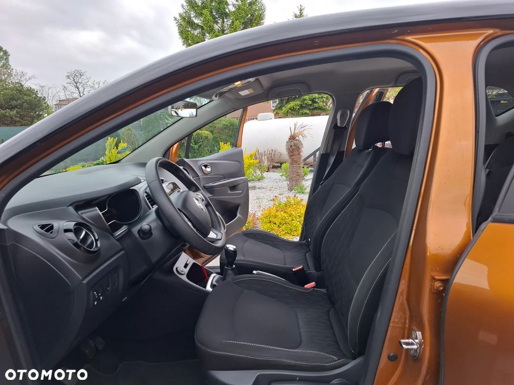 Renault Captur (ENERGY) TCe 90 LIMITED - 28