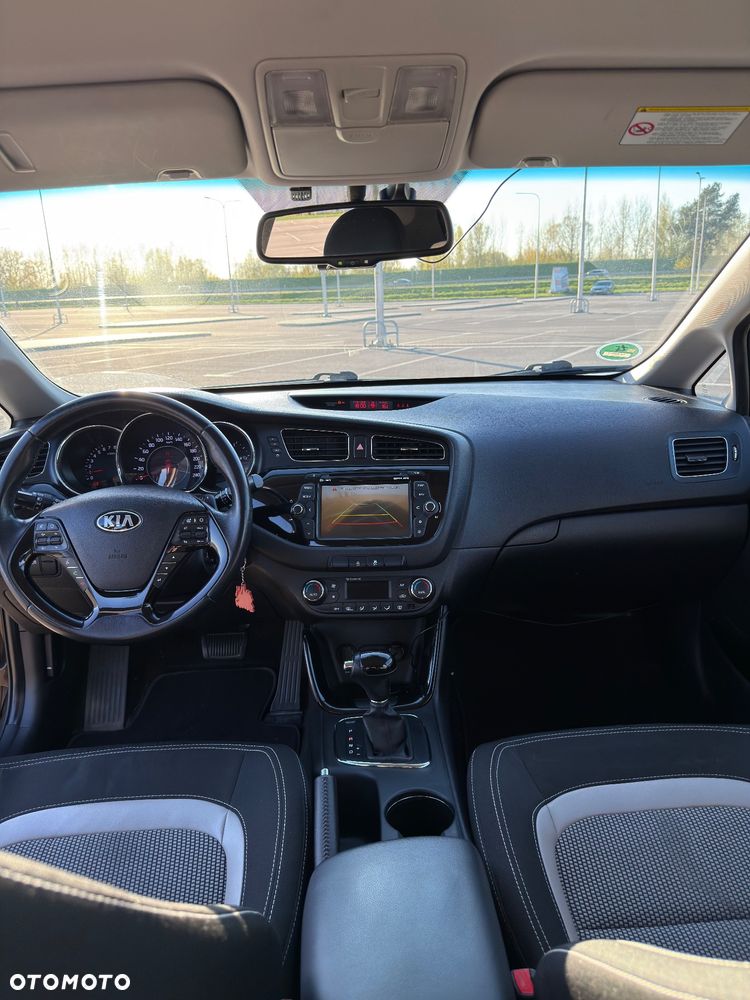 Kia Ceed 1.6 GDI DCT Platinum Edition - 5