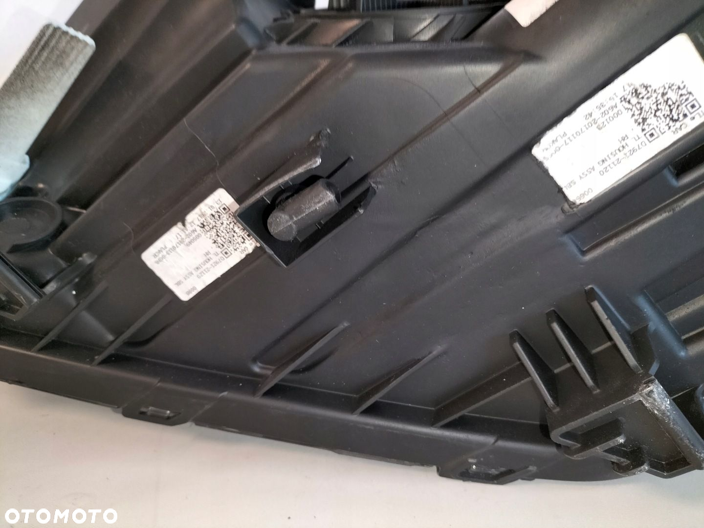 Lampa przednia reflektor prawa HYUNDAI TUCSON III 15-18 - 6