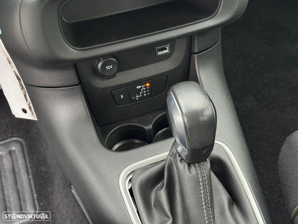 Citroën C3 1.2 PureTech Shine EAT6 - 17