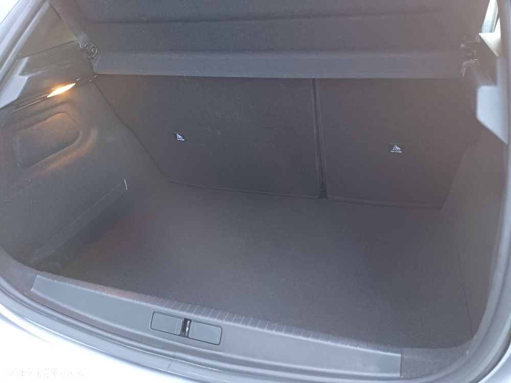 Peugeot 208 1.2 PureTech Allure S&S EAT8 - 37