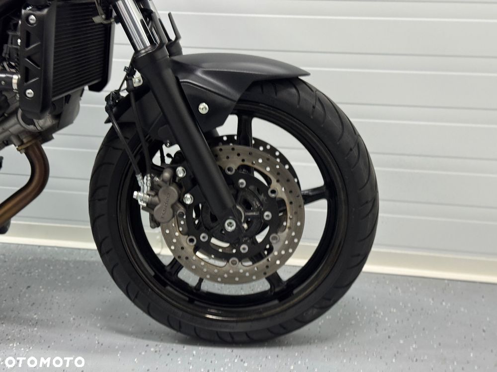 Suzuki SV - 9