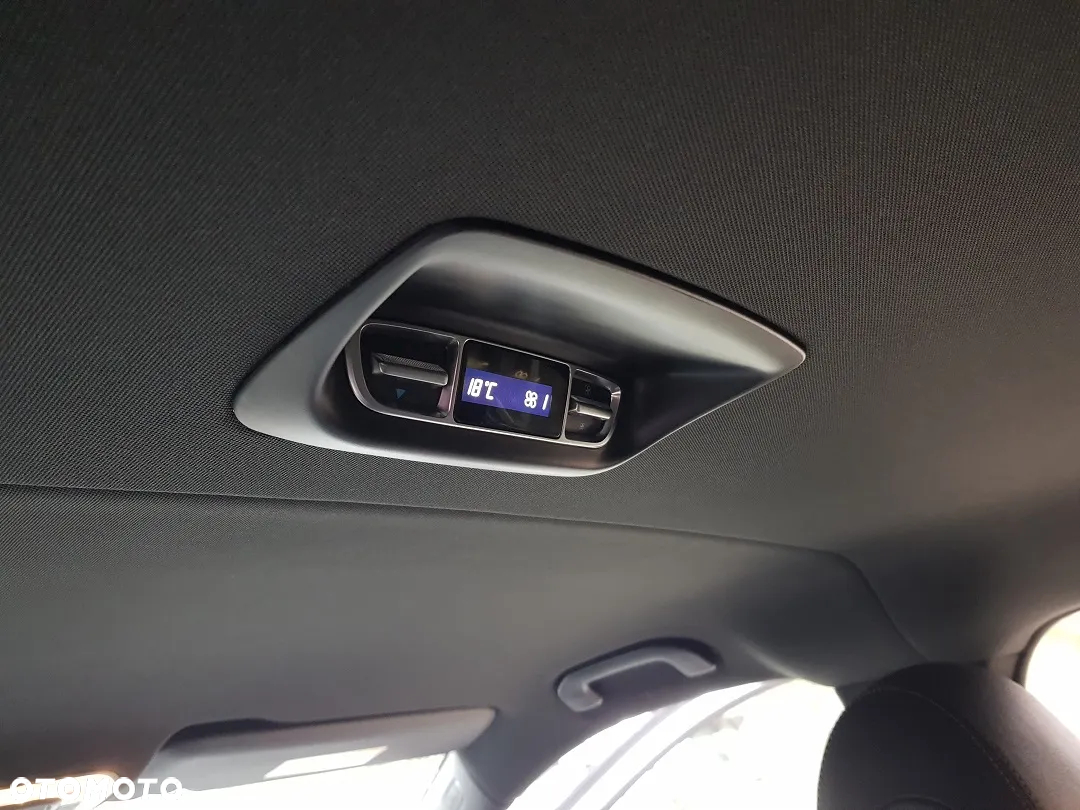Mercedes-Benz Klasa V 300 d 4-Matic Avantgarde 9G-Tronic (d³ugi) - 27