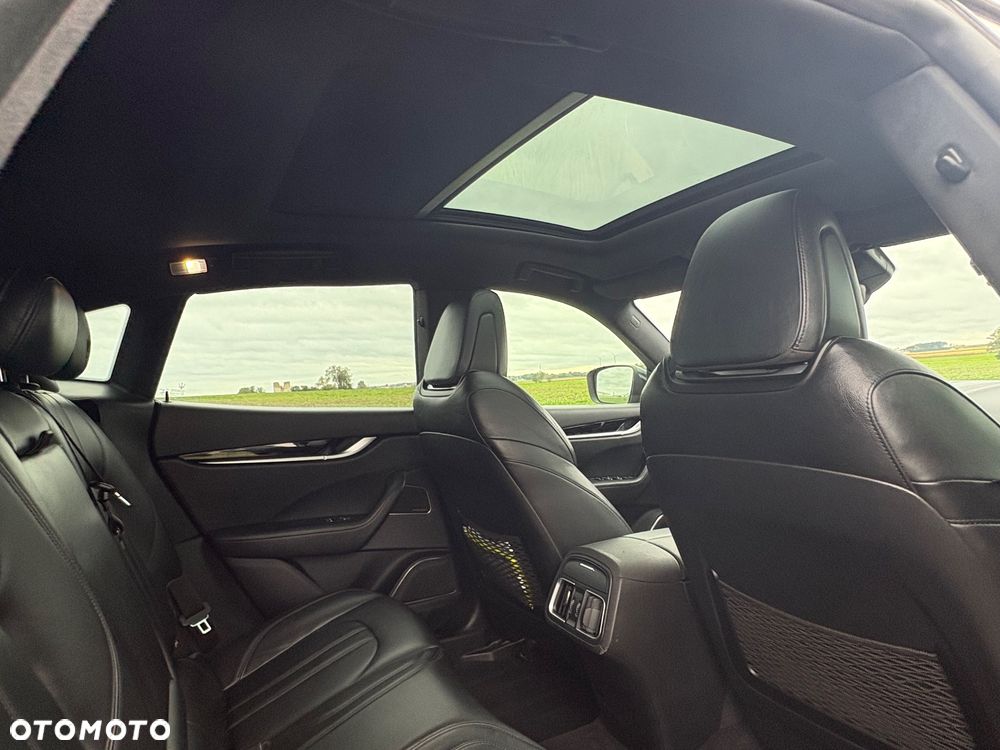 Maserati Levante - 17