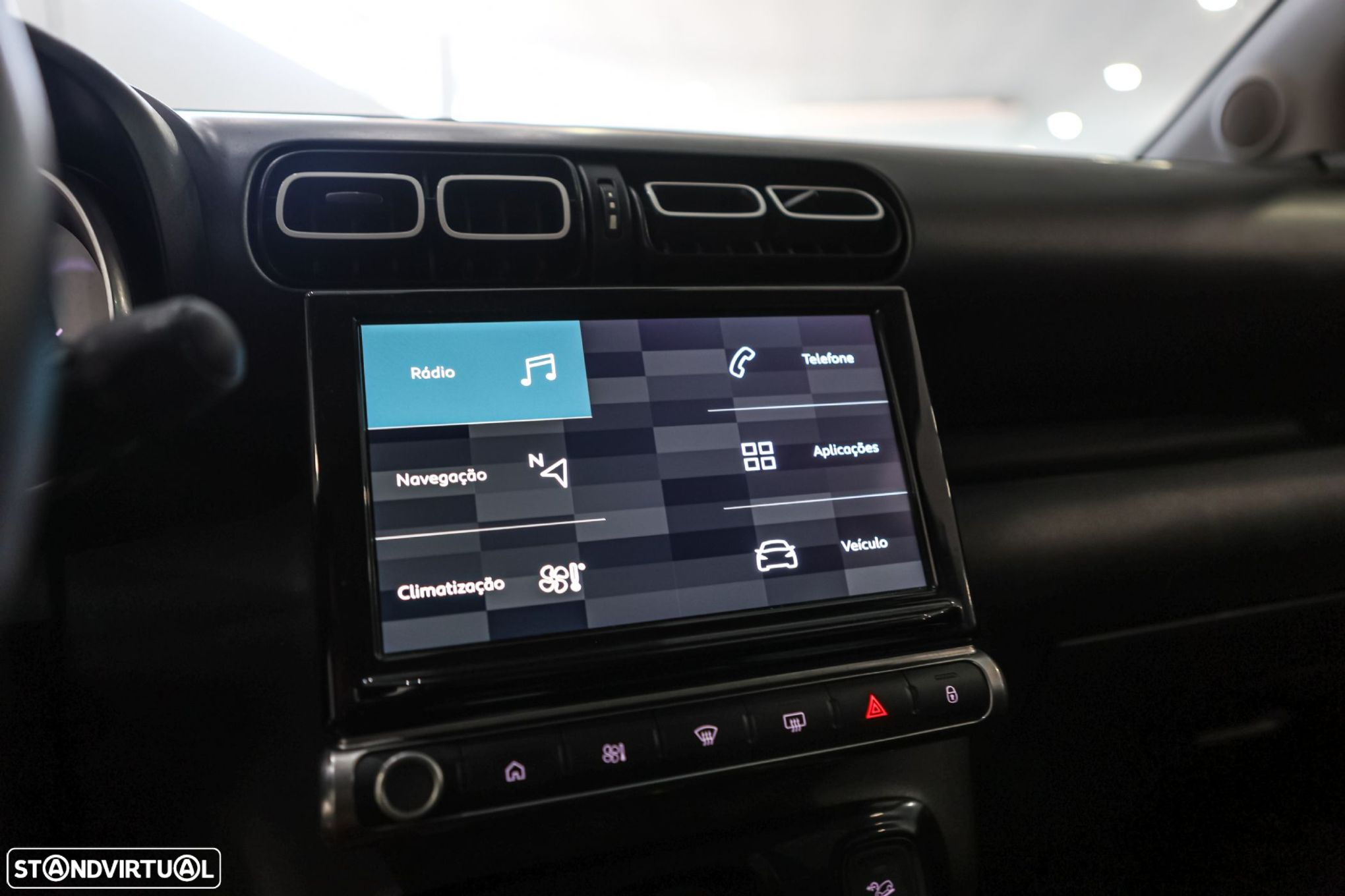 Citroën C3 Aircross 1.2 PureTech Shine - 24