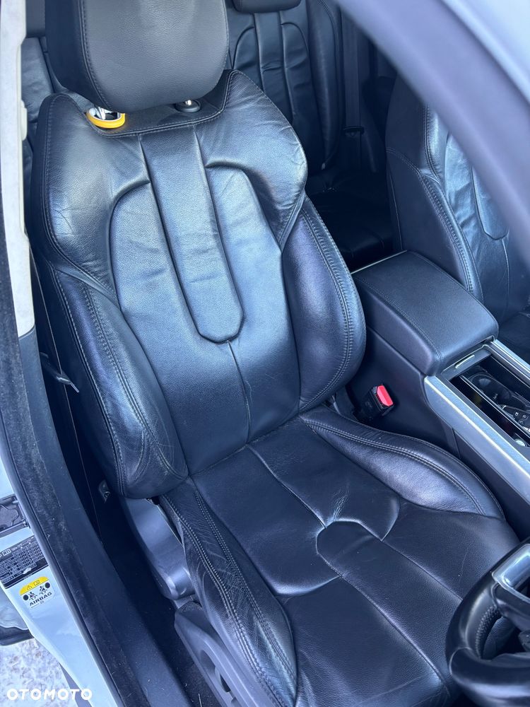 RANGE ROVER EVOQUE FOTELE KANAPA SKORA GRZANE 12r - 6
