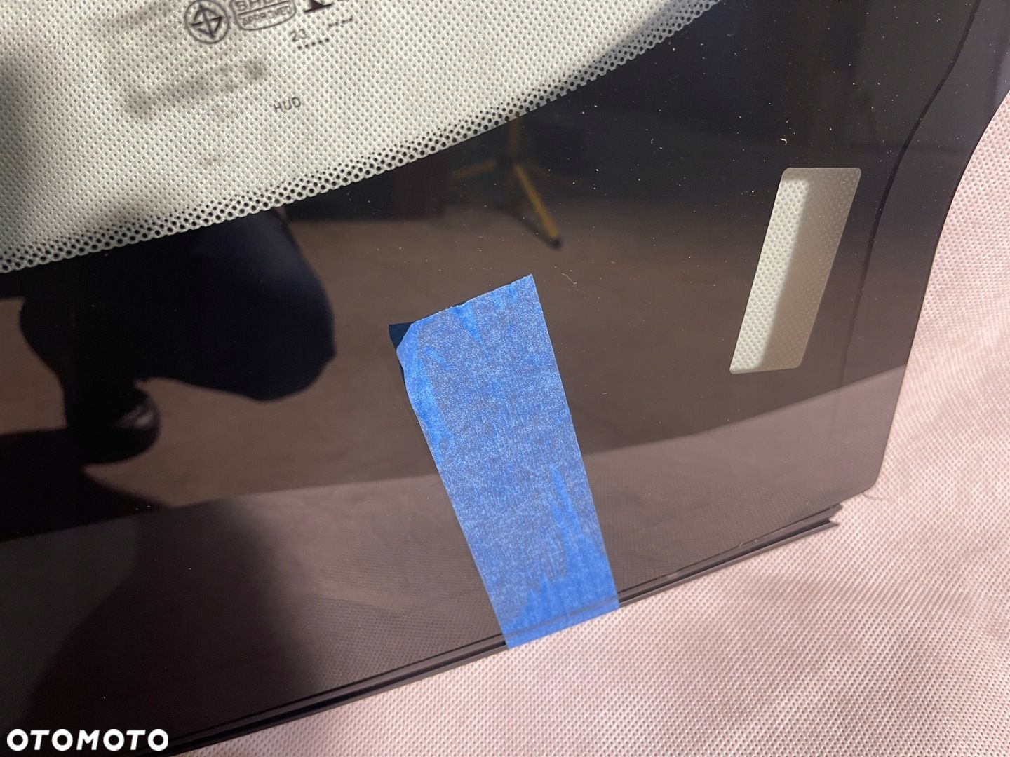 SZYBA PRZEDNIA CZOŁOWA JAGUAR F-PACE HUD ACOUSTIC CAŁA GRZANA PO 2020- - 3