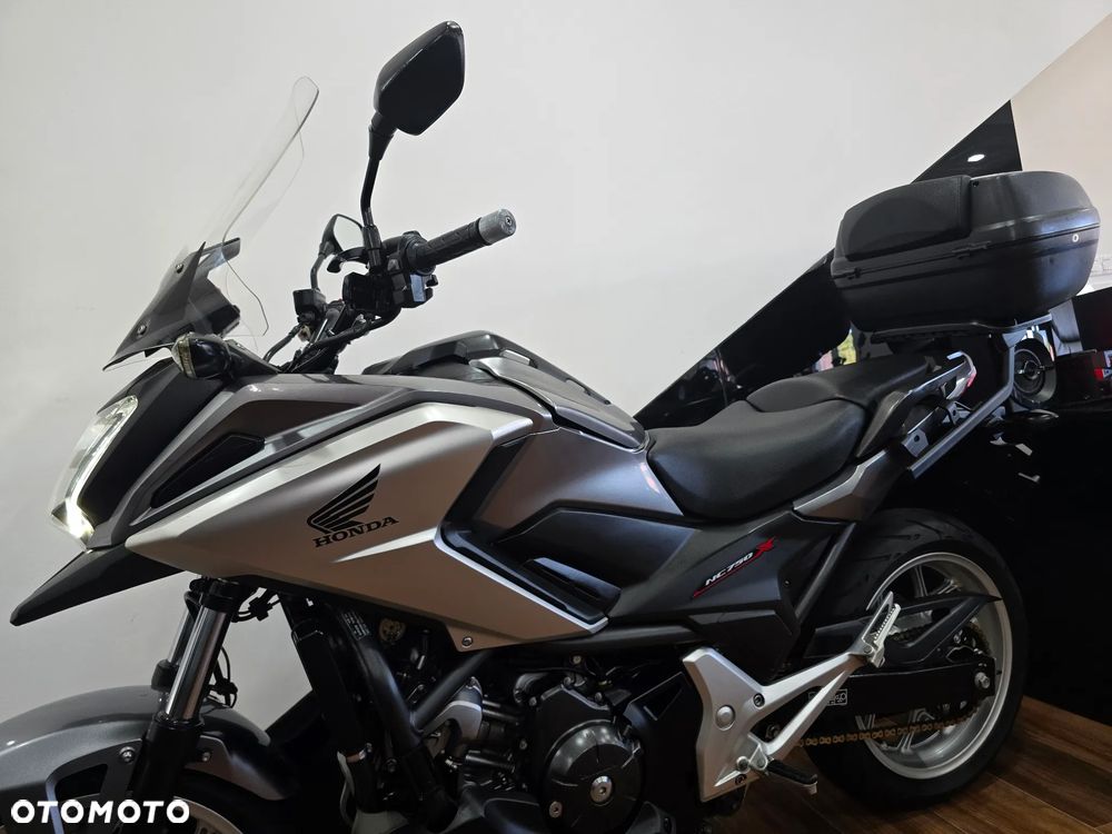Honda NC - 6