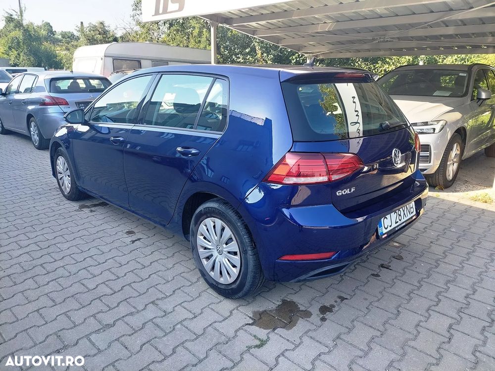 Volkswagen Golf 1.6 TDI Trendline - 4