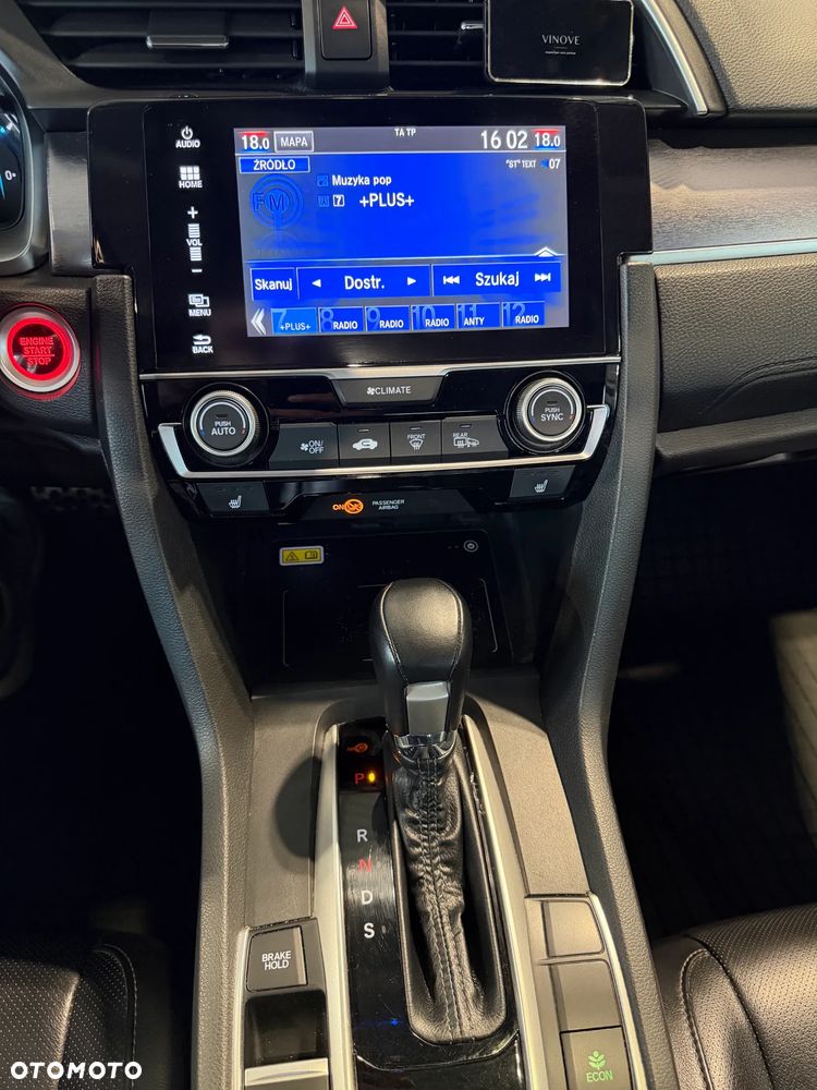 Honda Civic 1.5 T Executive CVT - 33