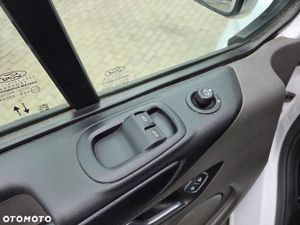 Ford Transit Custom Kombi 340 L2H1 Trend - 11