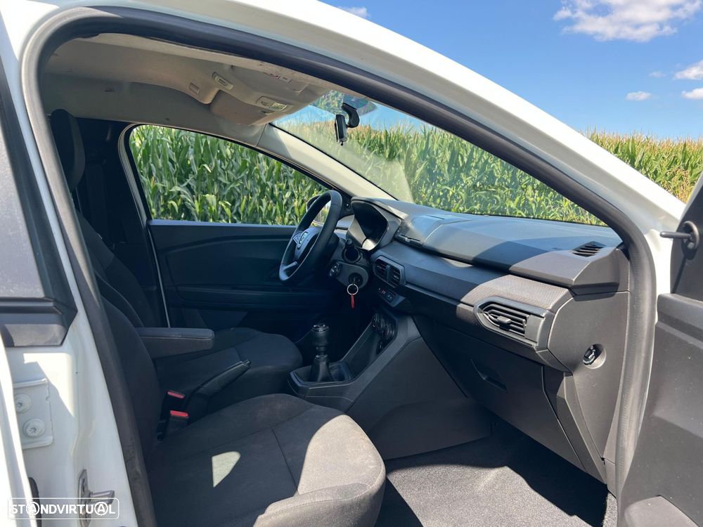 Dacia Sandero - 10