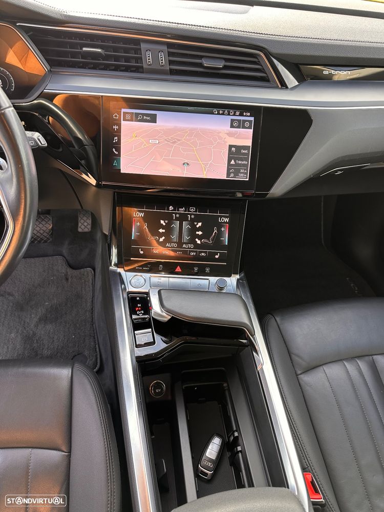Audi e-tron 55 quattro Advanced - 8