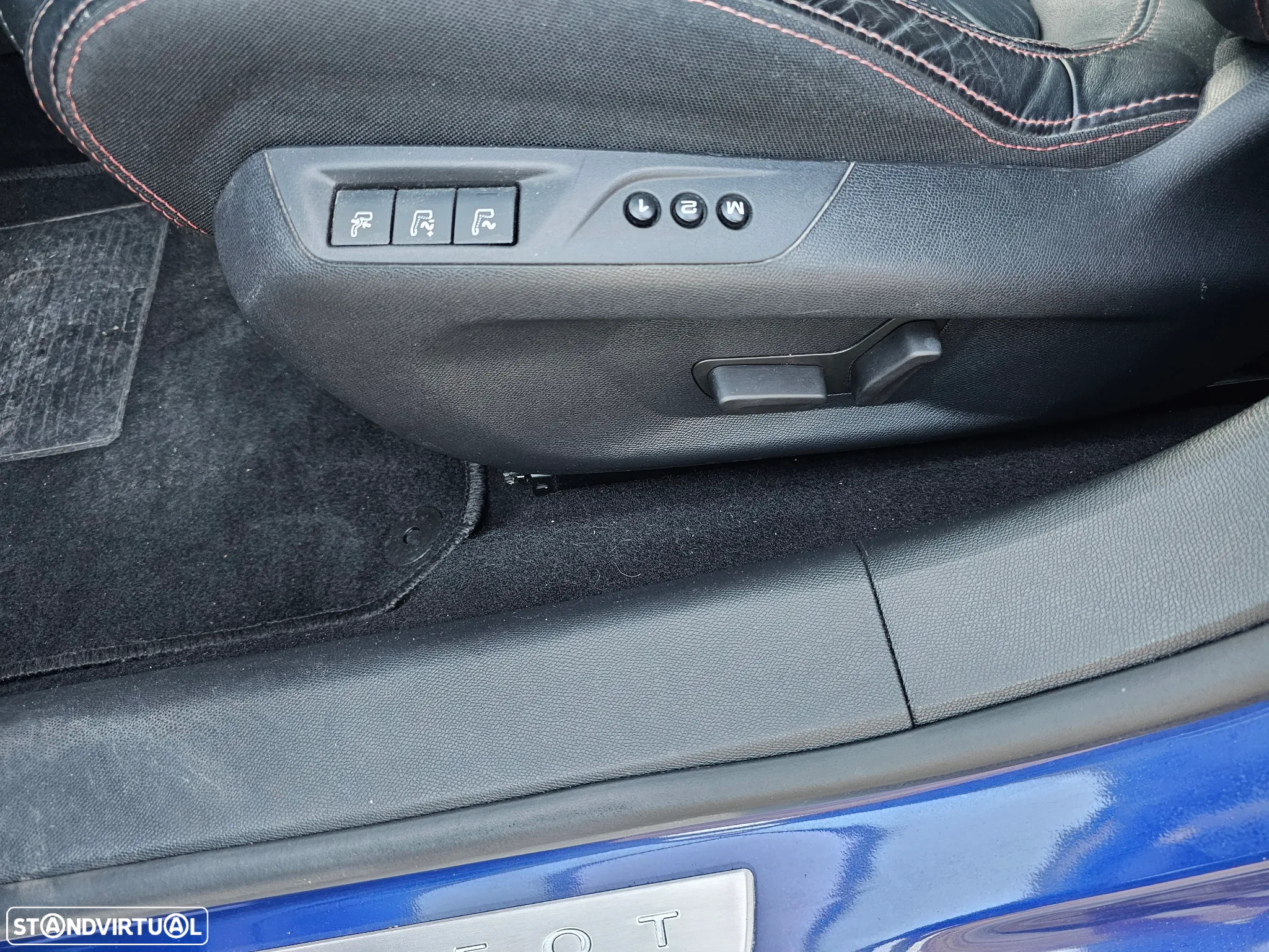 Peugeot 308 1.6 e-THP GT - 15