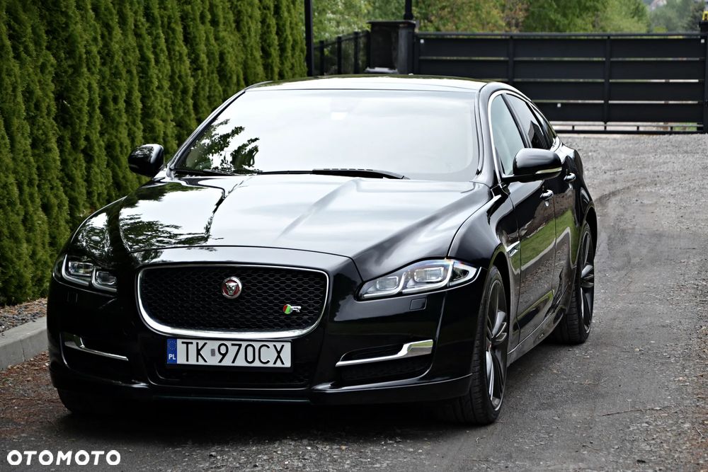 Jaguar XJ - 21