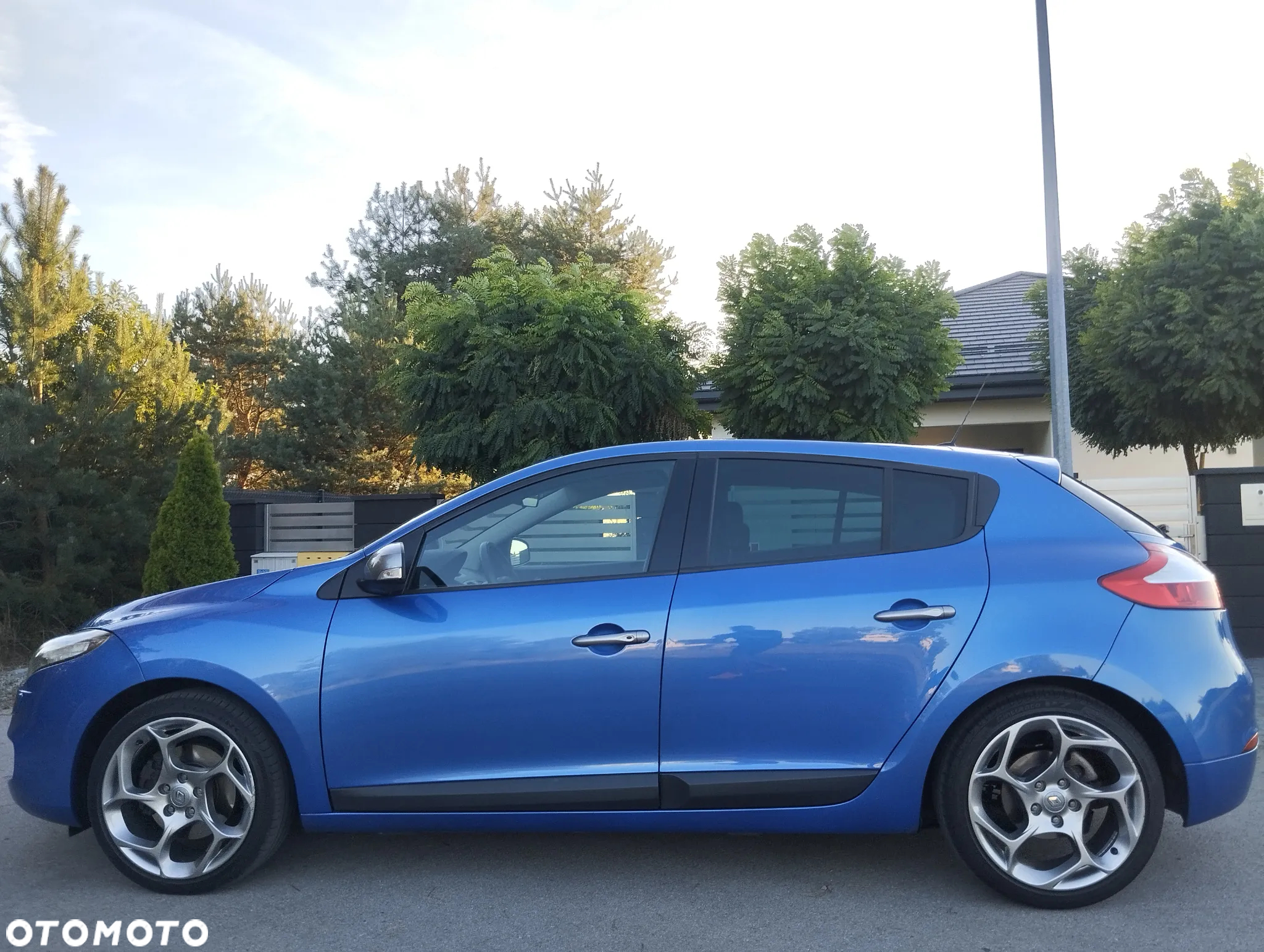 Renault Megane TCe 180 GT - 13